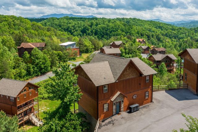 4521 Shangrila Way, Sevierville, TN 37876