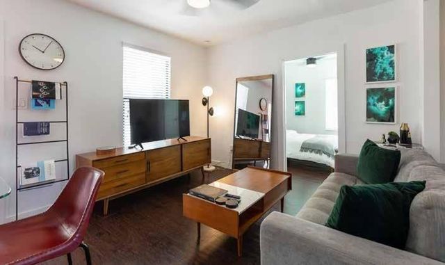 2300 Stanford Street G, Houston, TX 77006