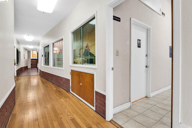 147 W Richmond Ave, Richmond, CA 94801