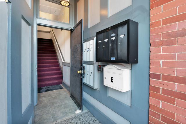 147 W Richmond Ave, Richmond, CA 94801