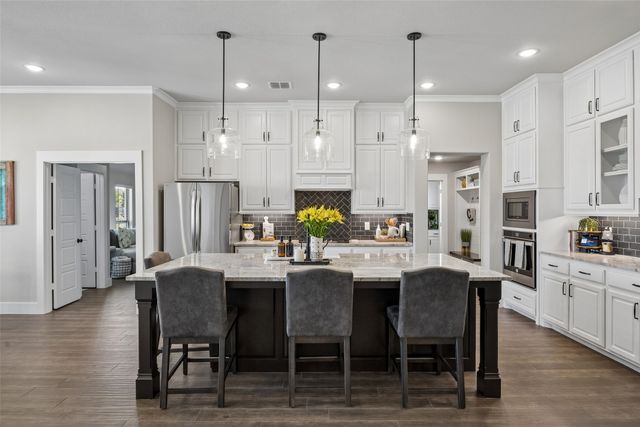 1402 Oliver Creek Lane, Justin, TX 76247