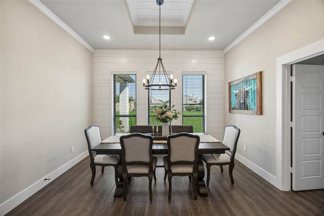 1402 Oliver Creek Lane, Justin, TX 76247