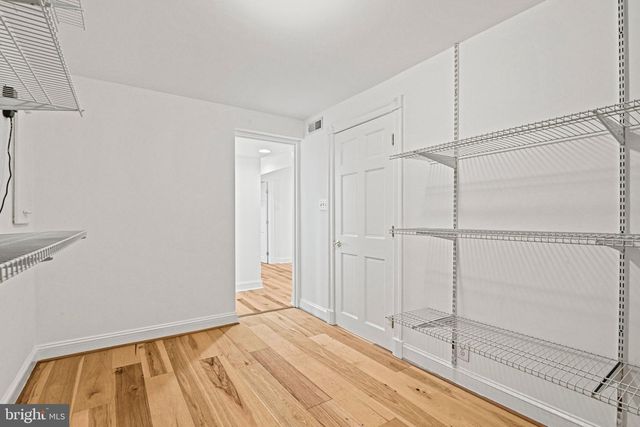 1603 SIMMONS DR, Mclean, VA 22101