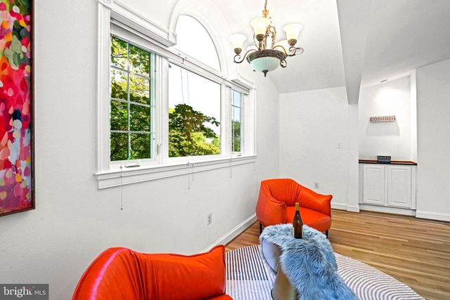 1603 SIMMONS DR, Mclean, VA 22101