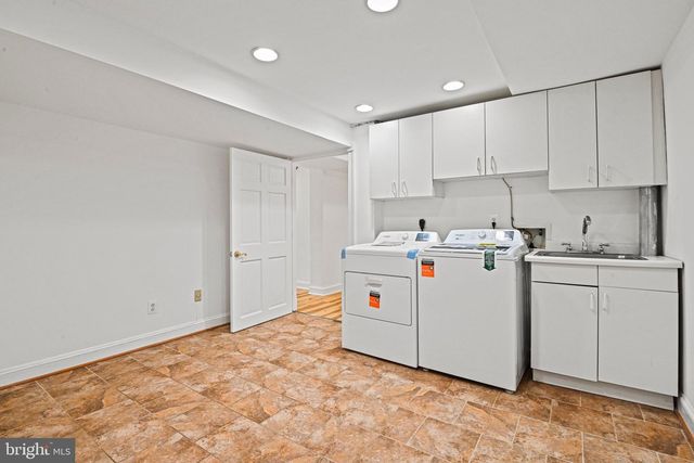 1603 SIMMONS DR, Mclean, VA 22101
