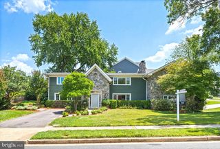 1603 SIMMONS DR, Mclean, VA 22101