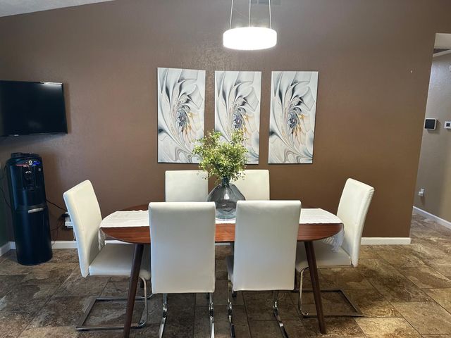 1532 Carlisle Ave, Modesto, CA 95356