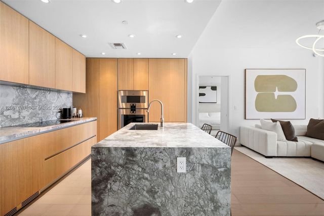 501 West Avenue 3604, Miami Beach, FL 33139