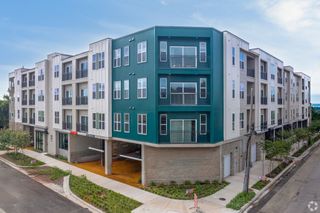 596 W 9th Street 339, Dallas, TX 75208