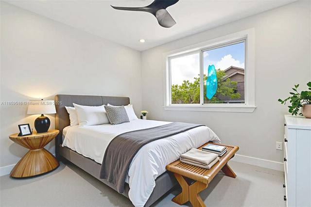 862 Cardinal Ln, Key Largo, FL 33037