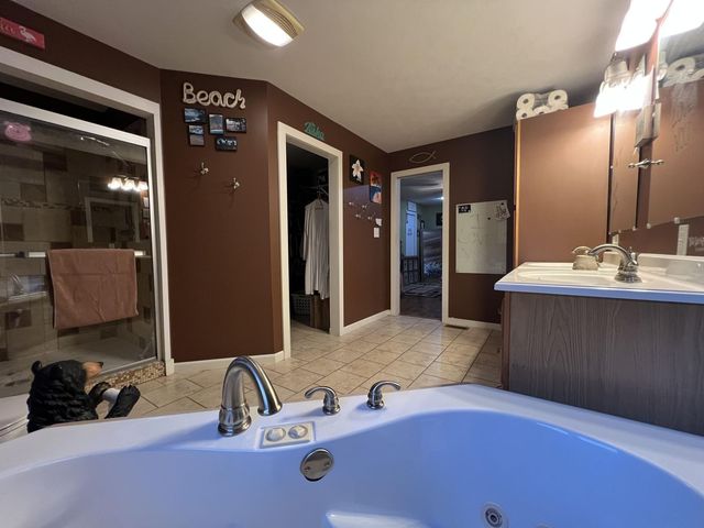 7501 E Plunders Creek Rd, Dickson, TN 37055