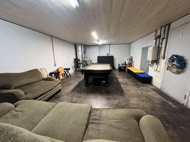 7501 E Plunders Creek Rd, Dickson, TN 37055