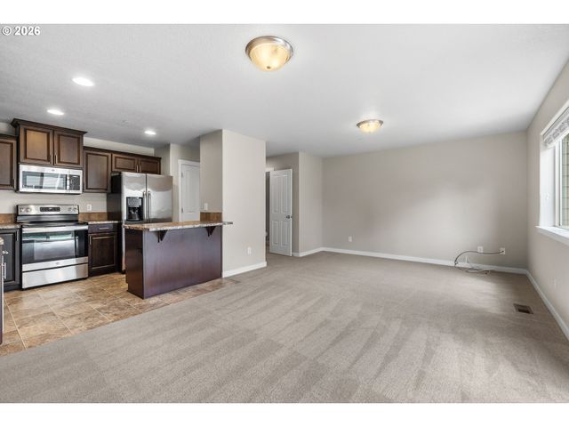837 Ne 109TH Ct, Vancouver, WA 98664