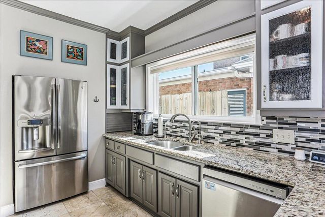 3377 Chantarene Dr, Pensacola, FL 32507