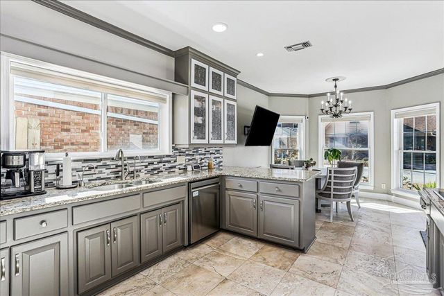 3377 Chantarene Dr, Pensacola, FL 32507