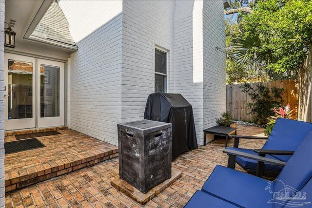 3377 Chantarene Dr, Pensacola, FL 32507