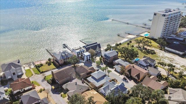 3377 Chantarene Dr, Pensacola, FL 32507