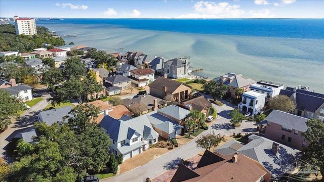 3377 Chantarene Dr, Pensacola, FL 32507