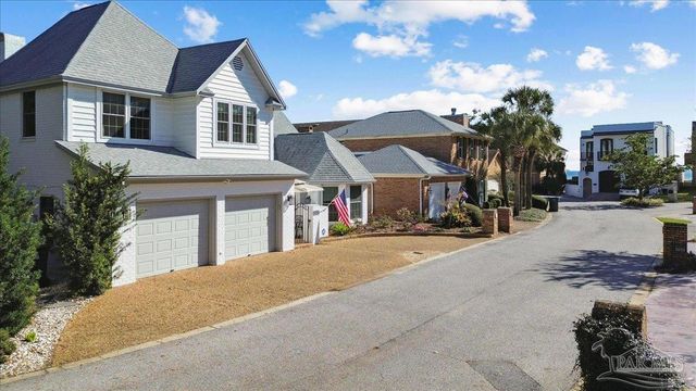 3377 Chantarene Dr, Pensacola, FL 32507