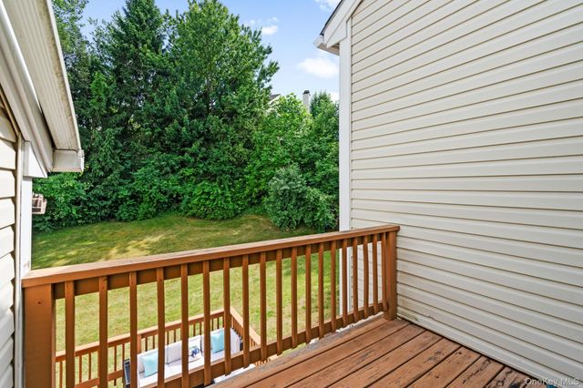 27 Spruce Ridge Drive, Fishkill, NY 12524