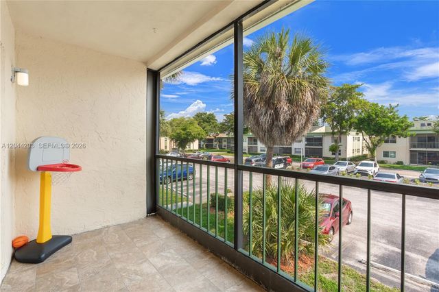 4161 NW 90th Ave 206, Coral Springs, FL 33065