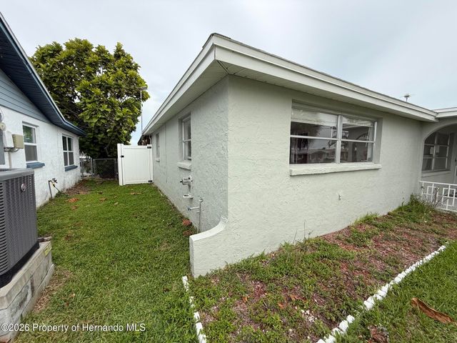 12739 3rd Isle(s), Hudson, FL 34667