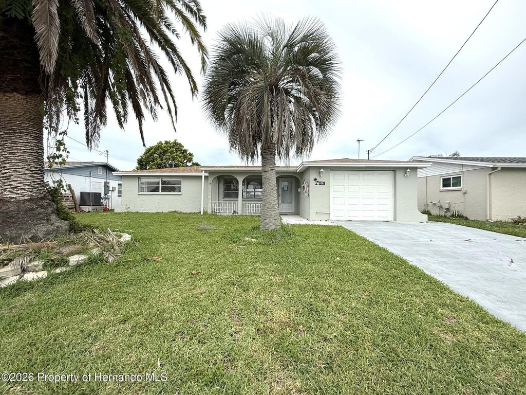 12739 3rd Isle(s), Hudson, FL 34667