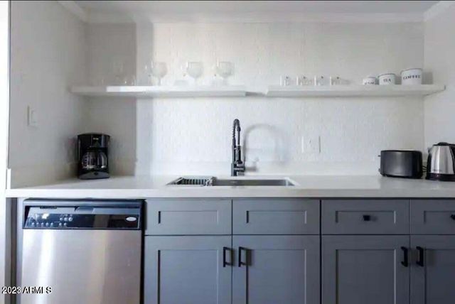 7625 E CAMELBACK Road B413, Scottsdale, AZ 85251