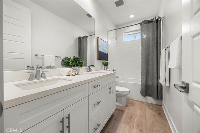 121 Biome, Irvine, CA 92618