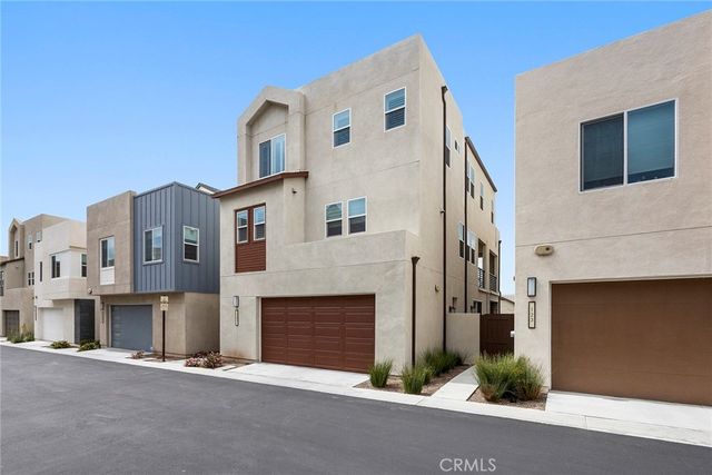 121 Biome, Irvine, CA 92618