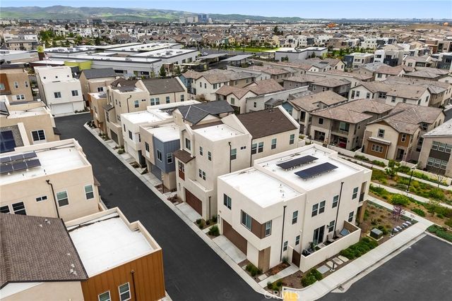 121 Biome, Irvine, CA 92618