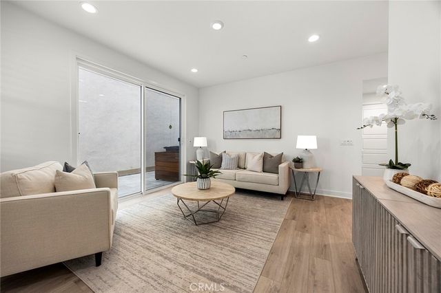 121 Biome, Irvine, CA 92618