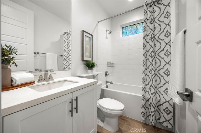 121 Biome, Irvine, CA 92618