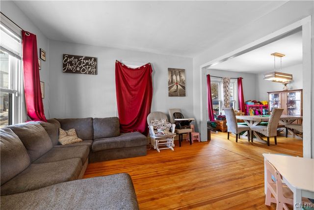 5 Dennison Avenue, Whitestown, NY 13492