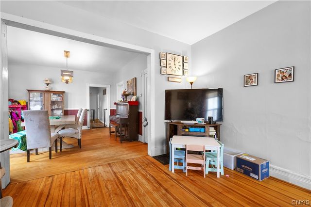 5 Dennison Avenue, Whitestown, NY 13492