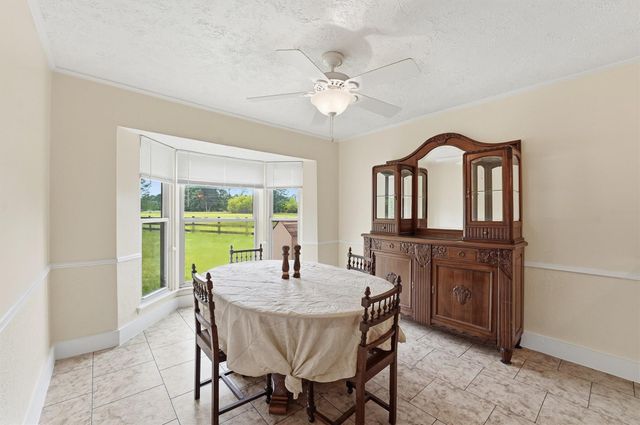 21992 Highway 321, Cleveland, TX 77327