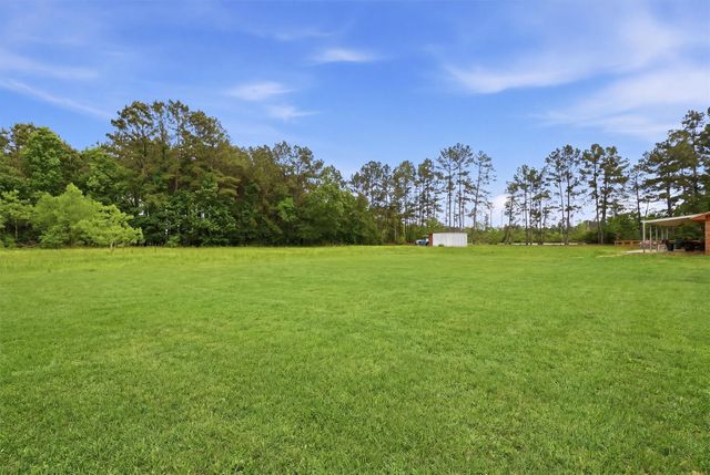 21992 Highway 321, Cleveland, TX 77327