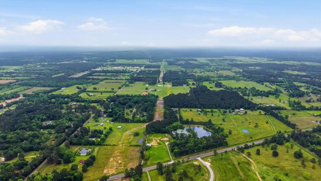 21992 Highway 321, Cleveland, TX 77327