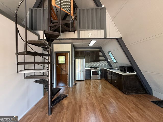 9 Cherokee Resort Road, Pine Mountain, GA 31822