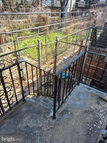 709 S 56TH ST, Philadelphia, PA 19143