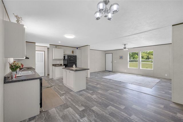 375 Griggs Road, Six Mile, SC 29682