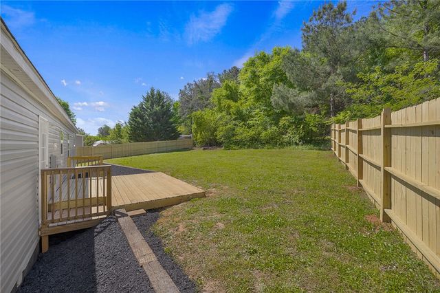 375 Griggs Road, Six Mile, SC 29682