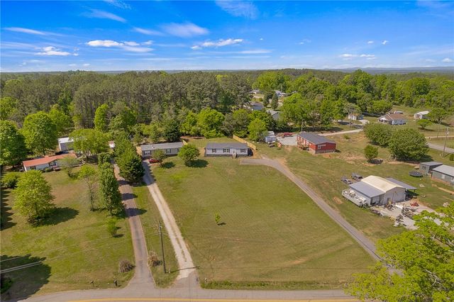 375 Griggs Road, Six Mile, SC 29682