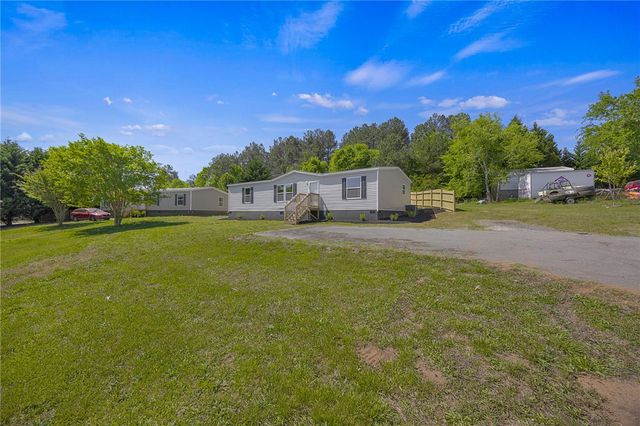 375 Griggs Road, Six Mile, SC 29682