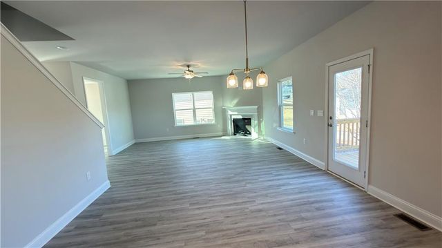 660 Bald Ridge Circle, Demorest, GA 30535