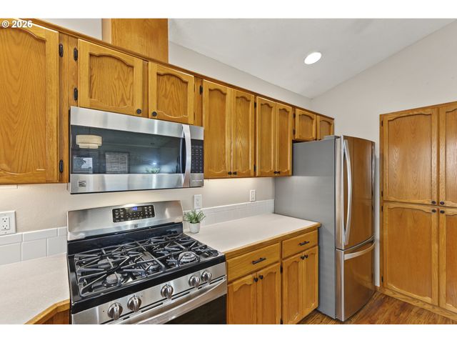 1208 Ne 17TH Ave, Battle Ground, WA 98604