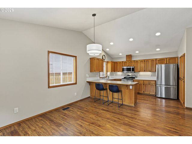 1208 Ne 17TH Ave, Battle Ground, WA 98604