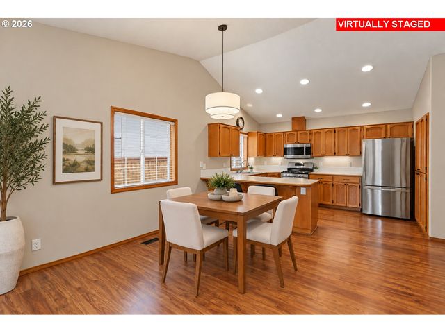 1208 Ne 17TH Ave, Battle Ground, WA 98604