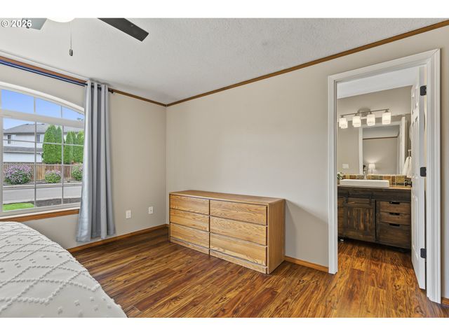 1208 Ne 17TH Ave, Battle Ground, WA 98604