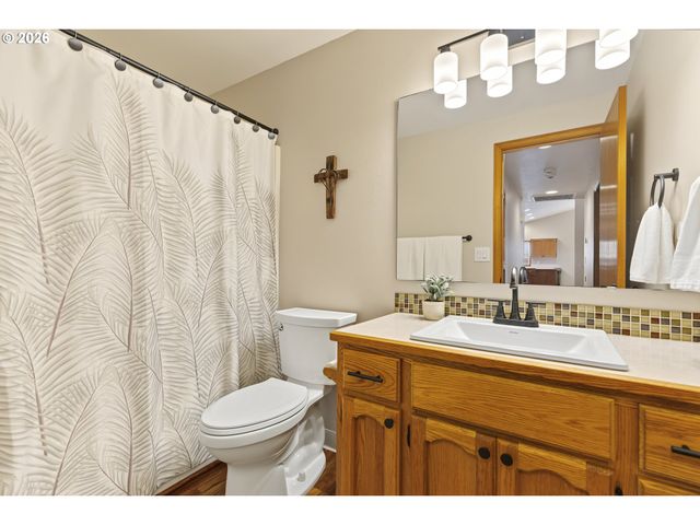 1208 Ne 17TH Ave, Battle Ground, WA 98604